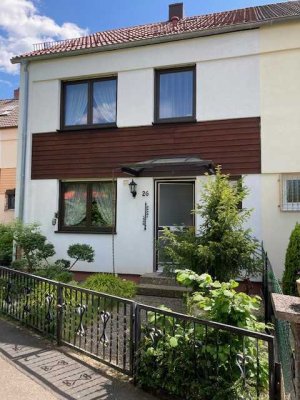 Reihenmittelhaus im südlichen Stadtgebiet von Nürnberg, 455.000 €  ohne Provision