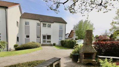 +++Wunderbare 3 Zimmerwohnung mit eigenen Treppenhaus im 2 Familienhaus! +++