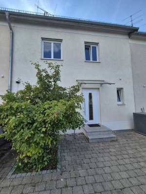 Komfortabel wohnen in diesem gepflegten Reihenmittelhaus in Ingolstadt
