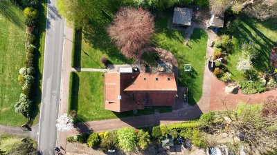 Familienfreundliches 5‑Zimmer‑Haus mit großem Garten & Balkon – 5 Min zur Bahn