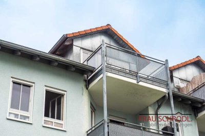 Attraktive DG-Wohnung
in Gottmadingen
2 Zimmer mit Balkon
Doppelparker
- vermietet -