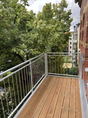 **Traumhafte 4-Raum-Wohnung mit EBK, Balkon & STP für PKW** WE 08