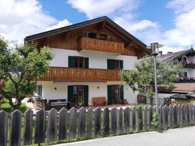 Erstbezug nach Sanierung: Attraktive 2-Raum-Wohnung in Mittenwald