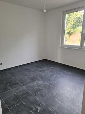 800 € - 110 m² - 4.0 Zi.