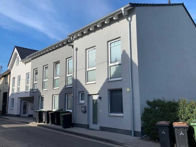 Zweitbezug von 2023 errichtetem Reihenhaus in St.Augustin-Meindorf