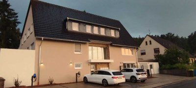 Kommern - Kernsanierte, helle & sehr geräumige 2-Zimmerwohnung mit großem Balkon und tollem Ausblick