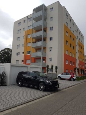 4-Zimmer, Neubau, Garage, EBK.