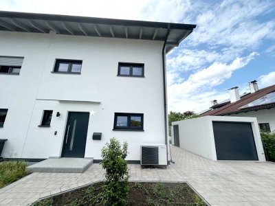 ERSTBEZUG! Tolles Reiheneckhaus mit Garten und Einzelgarage sucht seine Familie!