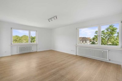Modern saniert & lichtdurchflutet – stilvolle 3-Zimmer-Wohnung mit neuer Einbauküche und Balkon