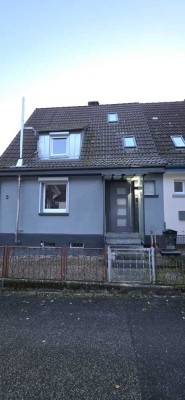 1200 € - 130 m² - 4.5 Zi.