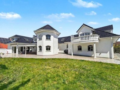 Exklusive Villa mit Privatsphäre und Feldrandlage – Ihr Wohntraum in Wolfsburg-Reislingen