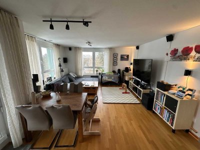 Neuwertige Penthouse Wohnung in Regensburg-Galgenberg