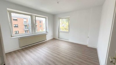 Helle 2 Zimmer Wohnung - Modernisiert inkl. Küche - 55m2