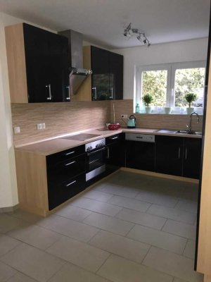 KL Zentrumsnah, ETW, 4 Zimmer, Küche, Bad, Balkon, TG Stellplatz ab 01.12.2025