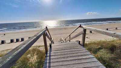 Gelegenheit - provisionsfrei - gemütliches Haus mit 2 Wohneinheiten und 4 Stellplätzen