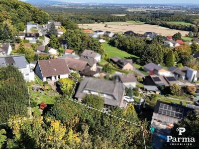 Freistehendes Zweifamilienhaus mit Waldgrundstück und Panoramablick in Hürtgenwald-Gey