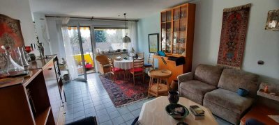 Schöner Wohnen in Mögeldorf : -) Schicke 2-Zimmer-Wohnung mit Sonnen-Loggia und Stellplatz
