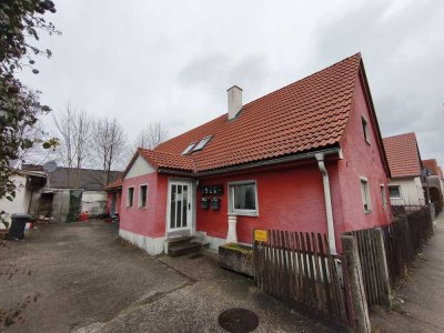 Einfamilienhaus in guter zentraler Lage in Lechhausen +Möglichkeit Anbau MFH
