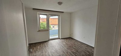 Gemütliche 2-Zimmer-Wohnung mit Balkon in zentraler Lage in Amberg