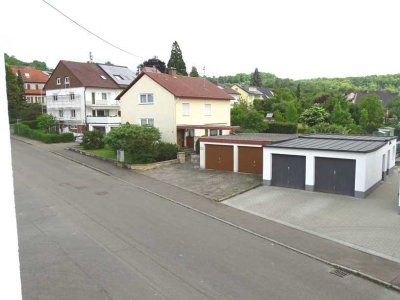 moderne, helle 4,5 Zimmer Wohnung mit großer Terrasse