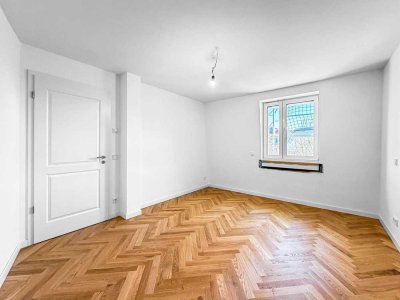 Neubau in historischem Gewand: Drei traumhafte Zimmer im 3. Obergeschoss von Haus Heinrich