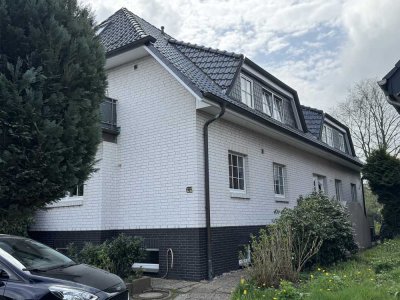 4–Zimmer-Maisonette–Hochparterrewohnung in Schnelsen