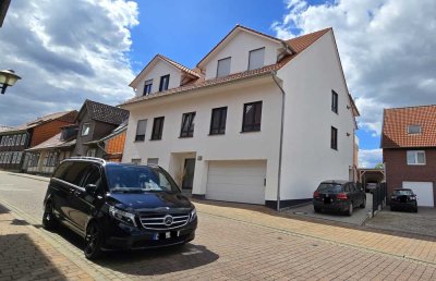 Nimm Dein Wohnglück selbst in die Hand! Helle 3-Zi-Whg. mit großer Dachterrasse!