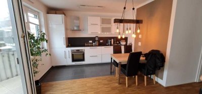 Moderne 3-Zimmer-Wohnung mit Balkon in zentraler Lage in Ober-Roden