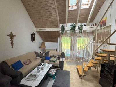 Maisonette Wohnung mit Einbauküche, Loggia und Balkon: schöne 3,5-Zimmer-Wohnung in Schwäbisch Hall