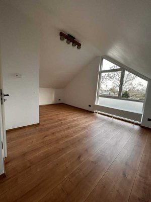 sehr schöne kernsanierte 60qm Wohnung in Duisburg - Buchholz