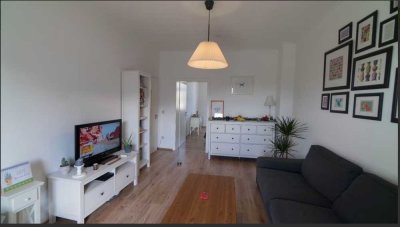 Helle 4-Zimmer Wohnung mit Balkon in Oberhausen-Styrum (max. 2 Personen)