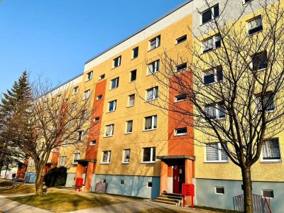 sanierte 3-Zimmer Wohnung mit Balkon und EBK - 1 MONAT MIETFREI möglich