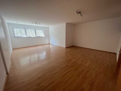 Klein aber fein! Gemütliche 2- Zi. Souterrainwohnung in schöner Lage von Jungingen