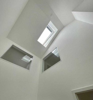 Exklusive Penthouse Neubauwohnung mit Blick über den Regen