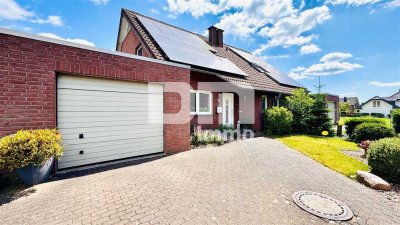 (R)eserviert!Stilvoll modernisierte Doppelhaushälfte mit PV-Anlage, Garten und Terrasse in Traumlage