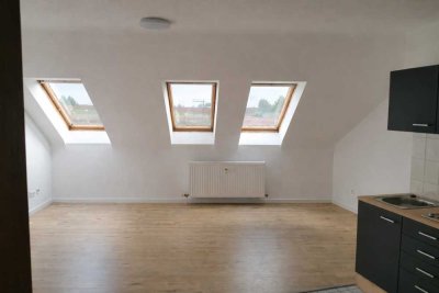Top saniert & sofort bezugsfrei - schönes 1-Zimmer-Apartment