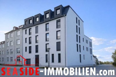 Rostock: Exklusive 2-Zimmerwohnung mit Dachterrasse & PKW-Stellplatz in Stadtmitte