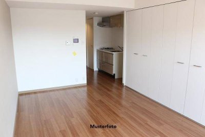 Charmante 3-Zimmer-Wohnung mit Terrasse und eigenem Gartenanteil