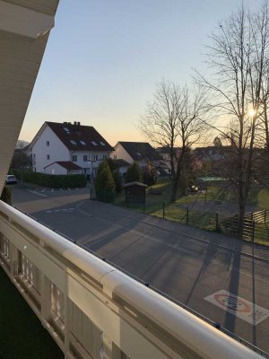 Ihr neues Zuhause - 2 Zimmer im DG mit Balkon!
