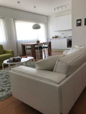 Exklusive, modernisierte 2-Zimmer-Wohnung mit Balkon und Einbauküche in Rheine