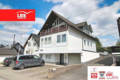 +++ MEHRFAMILIENHAUS IN ZENTRALER LAGE VON KREUZTAL-FERNDORF +++