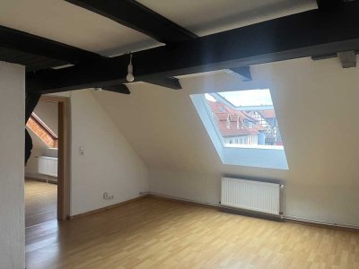 Helle und charmante 3-Zimmer Dachgeschosswohnung mit schöner Aussicht in Goslar