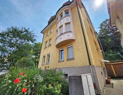 Attraktive Maisonette mit ausgebauter Bühne auf knapp 110 m² Gesamtfläche