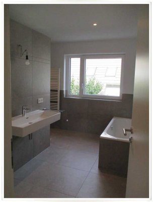 MOVE IN READY - Doppelhaushälfte der Extraklasse - Einziehen & Wohlfühlen