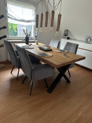 Renovierte 3,5-Zimmer Wohnung im 2 - Familienhaus mit großer Terrasse