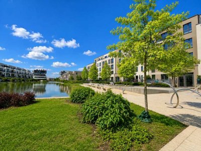 Wasserlage an der Dahme: Bezugsfreie 3-Zimmer-Wohnung mit Aufzug und Süd Loggia in Köpenick