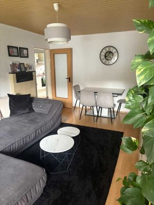 Gepflegte 3-Zimmer-Wohnung mit Balkon und Einbauküche in Sindelfingen