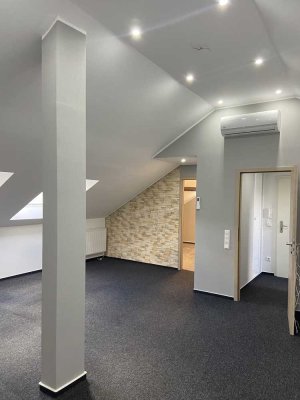 Vollständig renovierte 2-Raum-Wohnung mit Einbauküche in Rüdesheim