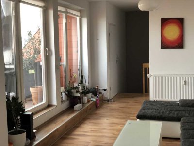 Großzügige 3-Zimmer Maisonette-Wohnung im 2. OG und Dachgeschoss in Magdeburg-Stadtfeld West