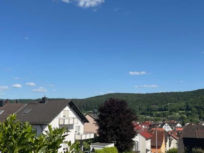 Schönes 1-2-Familienhaus mit Ausbaureserve in Top-Lage zu verkaufen !